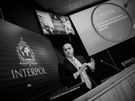 Europol en politie pakken gewelddadig crimineel netwerk op in Zweden en Spanje