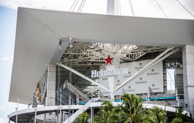 Heineken proost met Miami Dolphins op een sponser deal