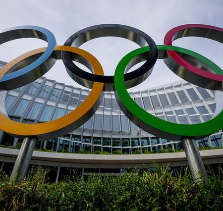 IOC stemt voor het houden van de Winterspelen van 2030 in de Franse Alpen, voorafgaand aan de openingsceremonie in Parijs