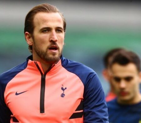 Kane kan ondanks transfergeruchten het opnemen tegen Manchester City, zegt Spurs-baas Nuno