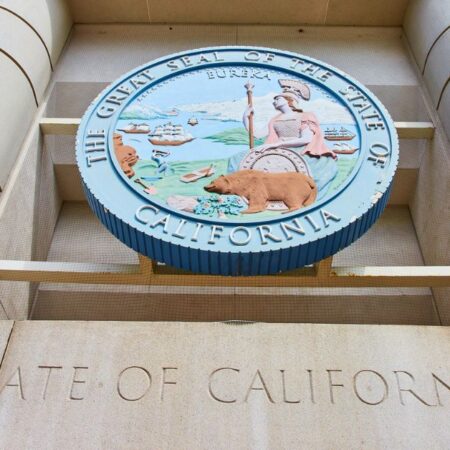 Triben en OSB-operators verenigen zich tegen sweepstakes in Californië